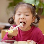 EDISON 黃色 雞蛋布丁 幼兒專用 學習筷子 (2歲 ~入園前) 左手用 EDISON 黃色 雞蛋布丁 幼兒專用 學習筷子 (2歲 ~入園前) 左手用